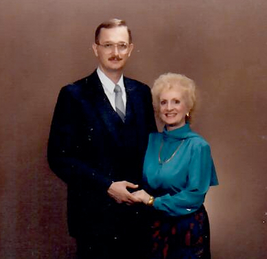 Olan Mills portrait, Jim and Gail
