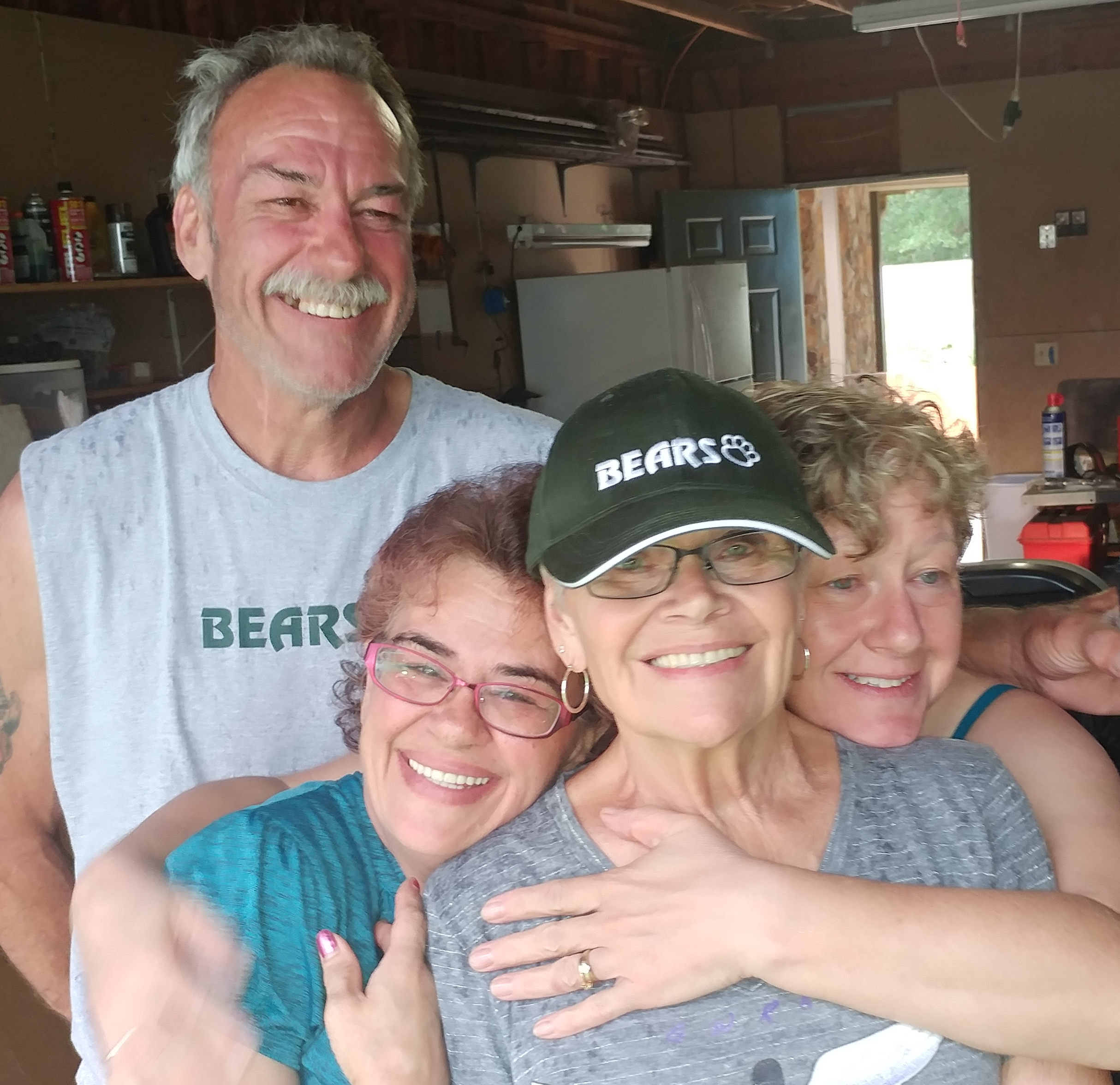 Leonard, Mom (Judy), Lori and Paula.